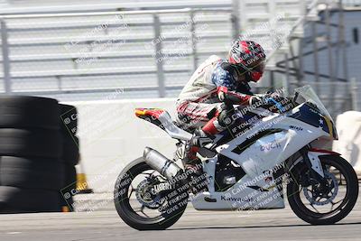 media/Oct-05-2025-CVMA (Sun) [[beeef4f201]]/Race 11-500-400(4)-350 Supersport/